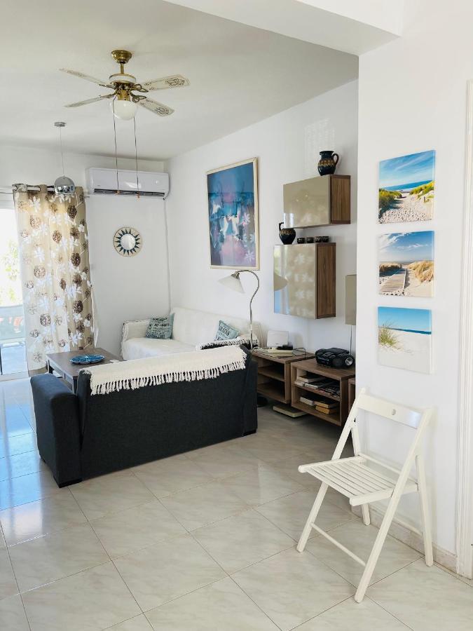 Peaceful Townhouse With Private Pool Near The Sea Apartamento Pafos Exterior foto